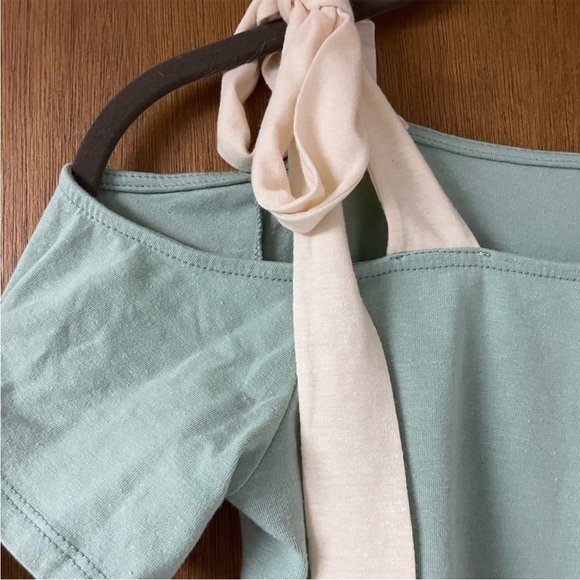 BiBi size small sage color with side shoulder tie blouse - Picture 3 of 5